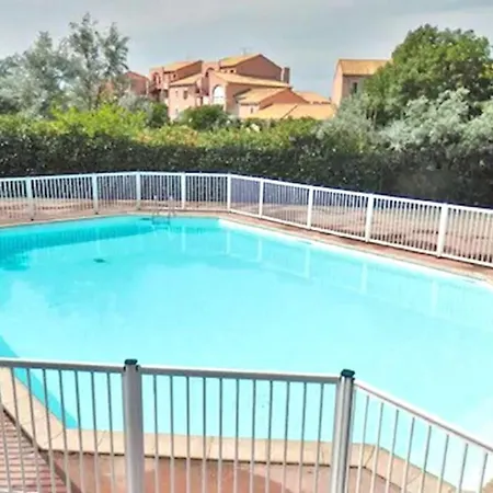 T2 Tamaris Piscine Proche Parking *